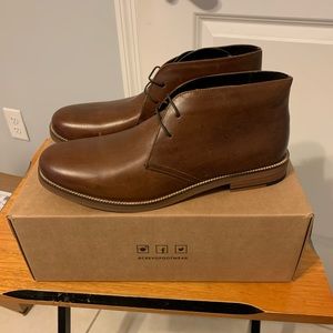 Crevo brown leather chukka desert boots brand new